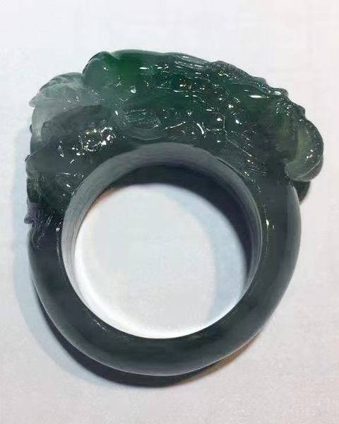 龙行天下