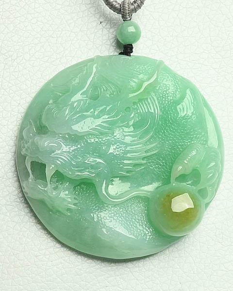 游龙戏珠