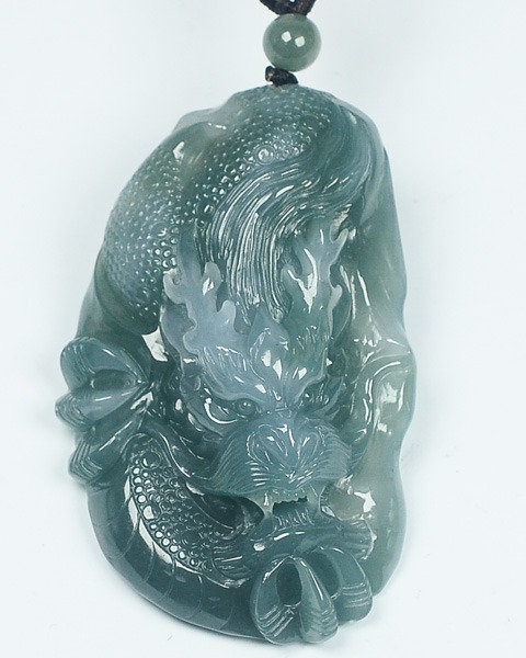 龙行天下	