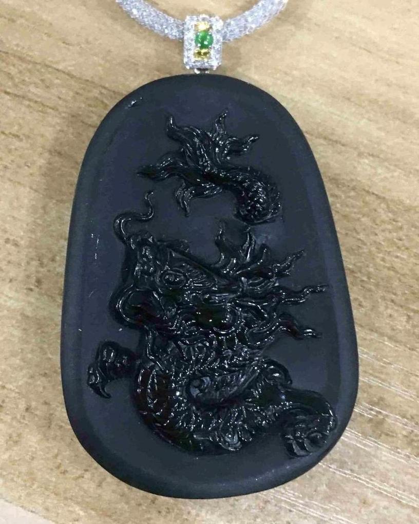 龙行天下