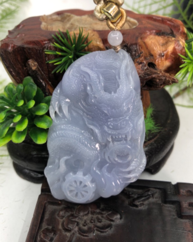 龙行天下