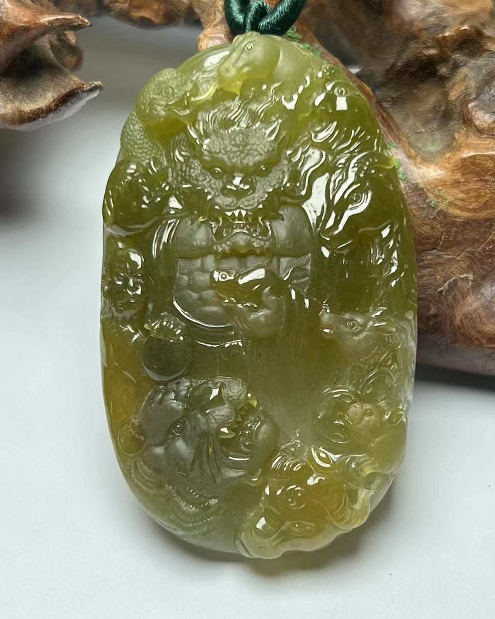 十二兽首