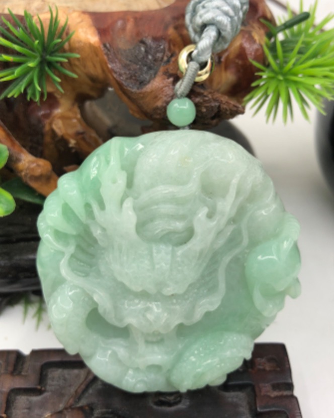 龙行天下