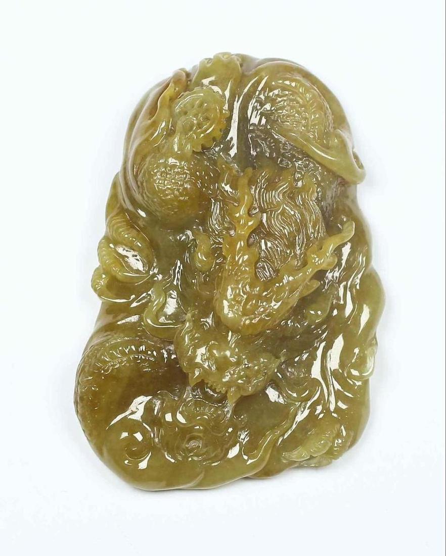 龙行天下