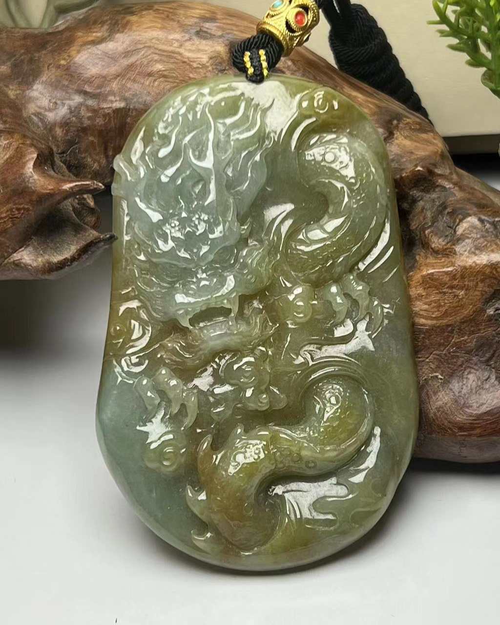 龙行天下
