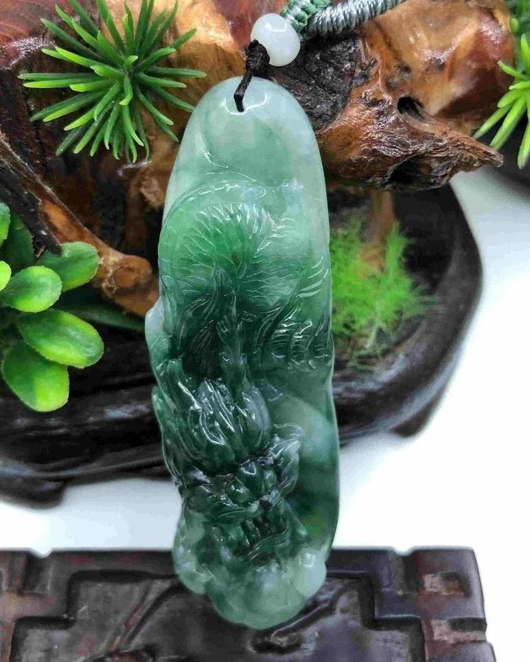 龙行天下
