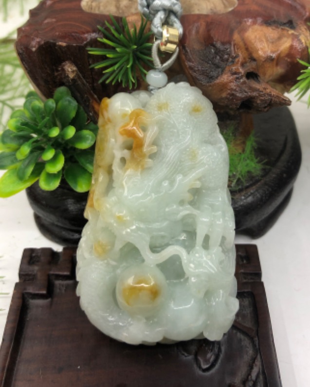 龙行天下