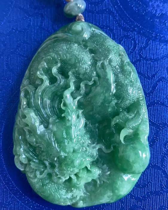 龙行天下