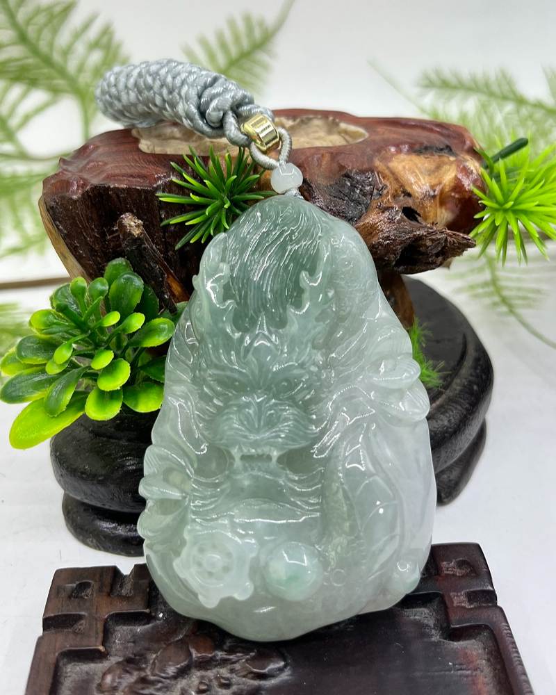 龙行天下