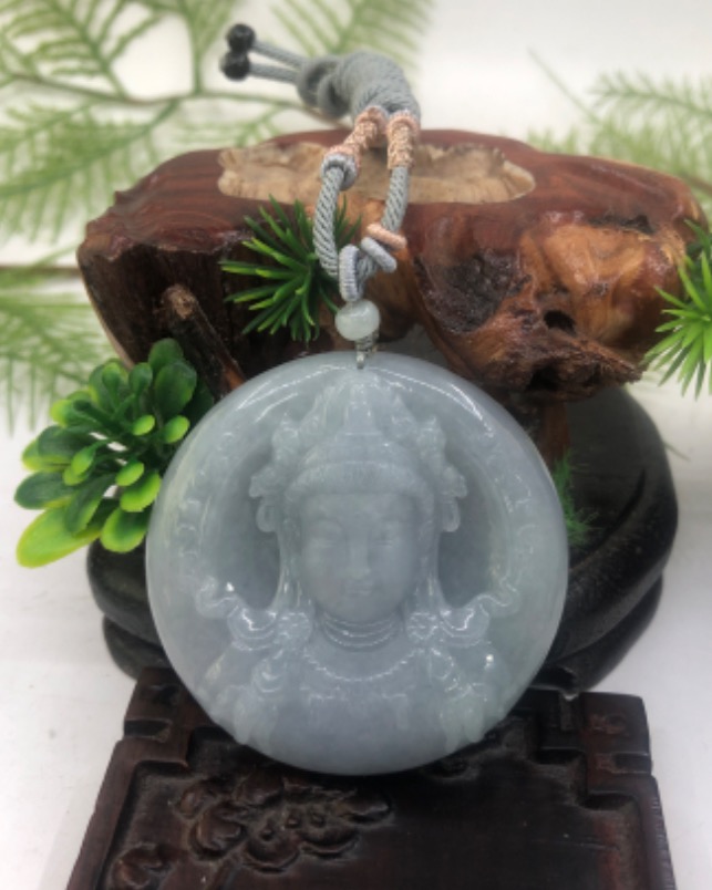 慈悲为怀