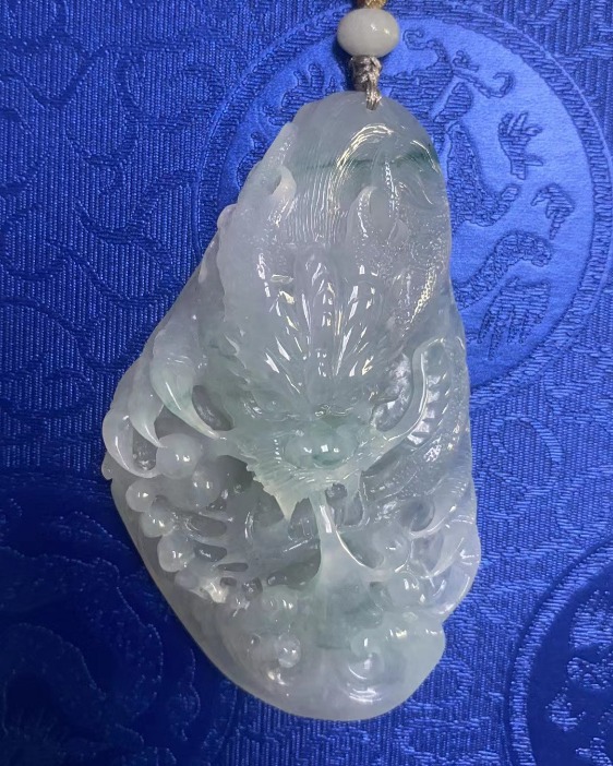 龙行天下