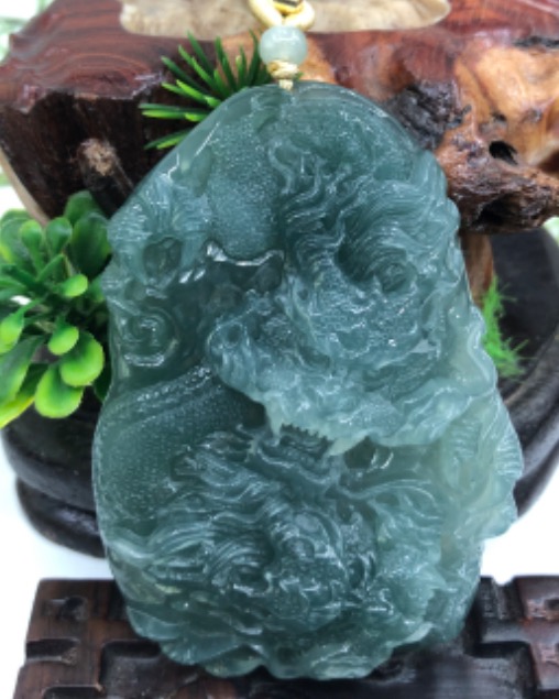 龙行天下