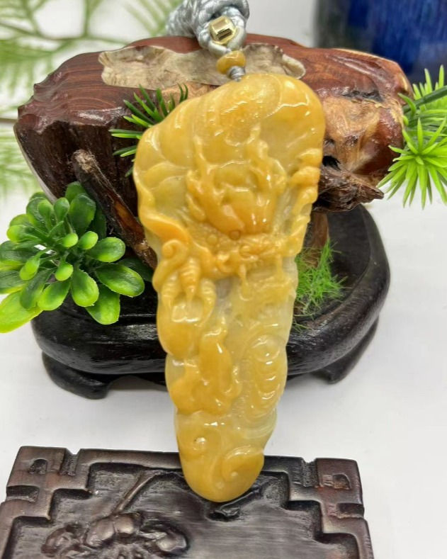 龙行天下