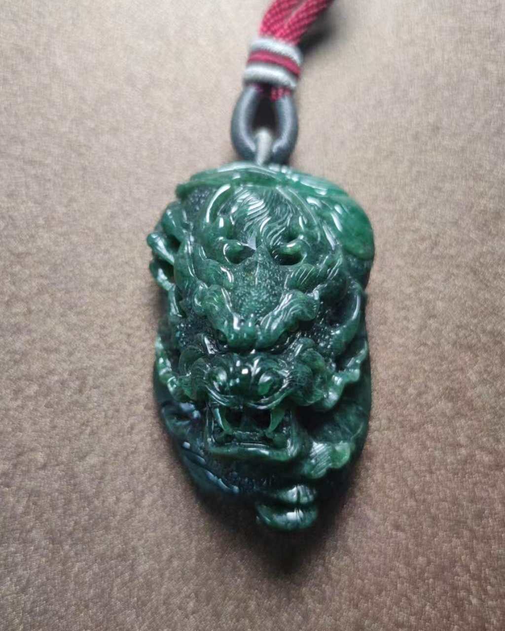 龙行天下