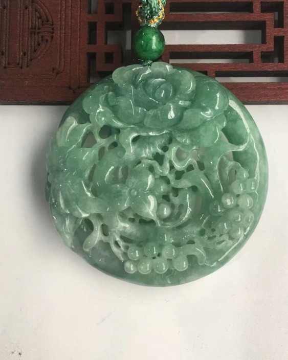 喜上眉梢