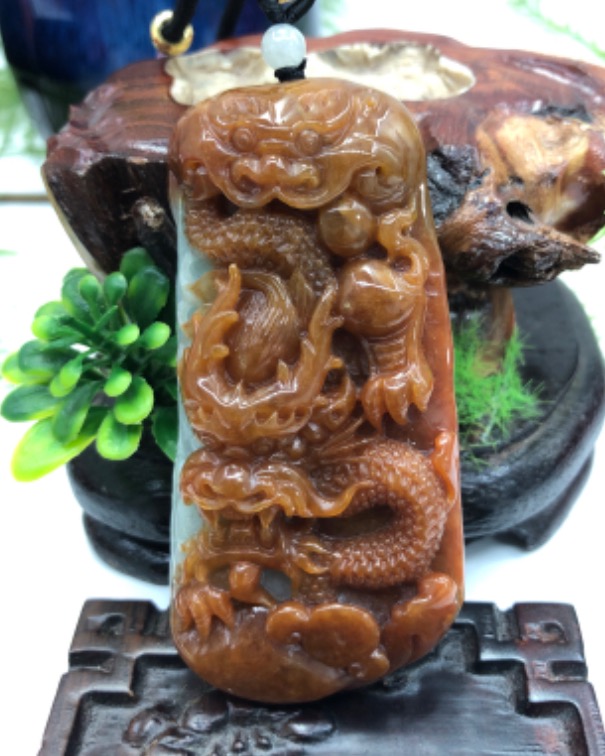 龙行天下