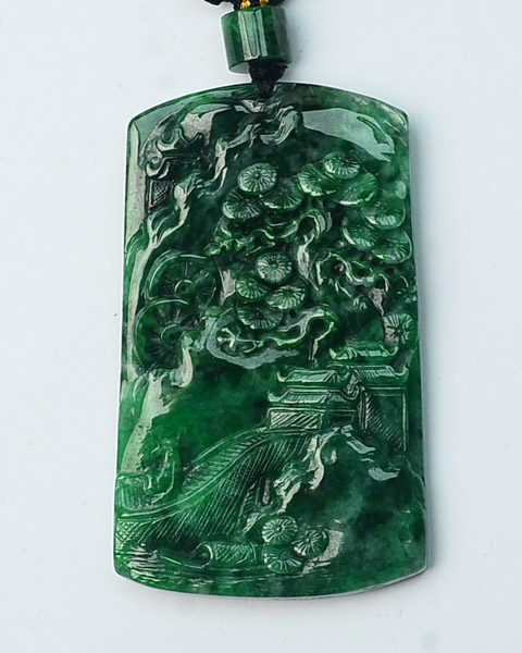 翠绿青山