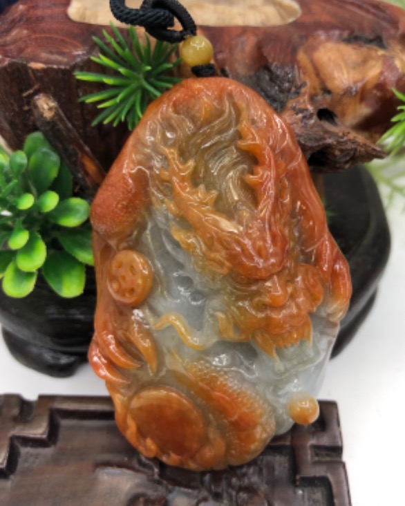 龙行天下