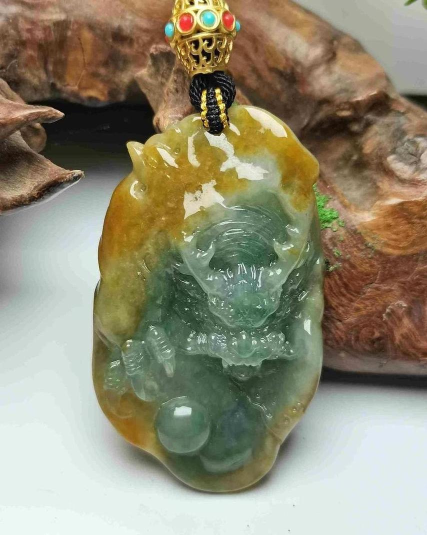 龙行天下