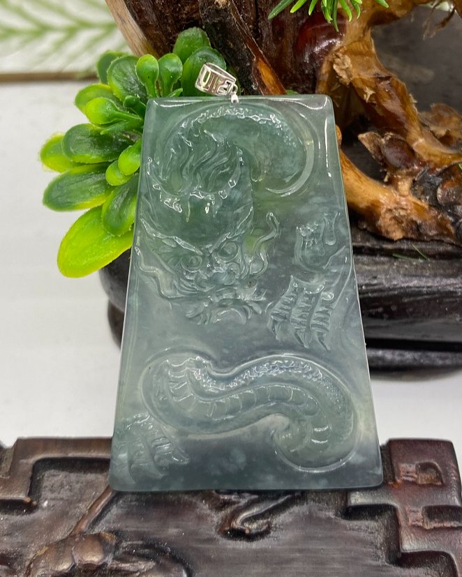 龙行天下