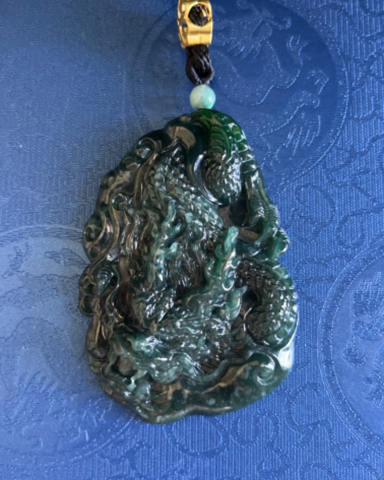 龙行天下