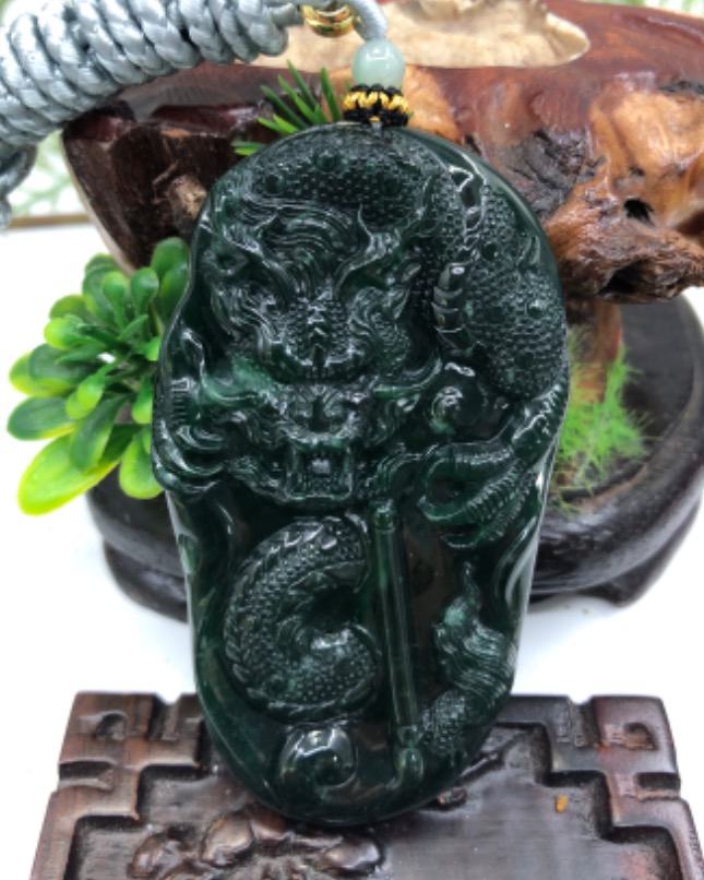 龙行天下