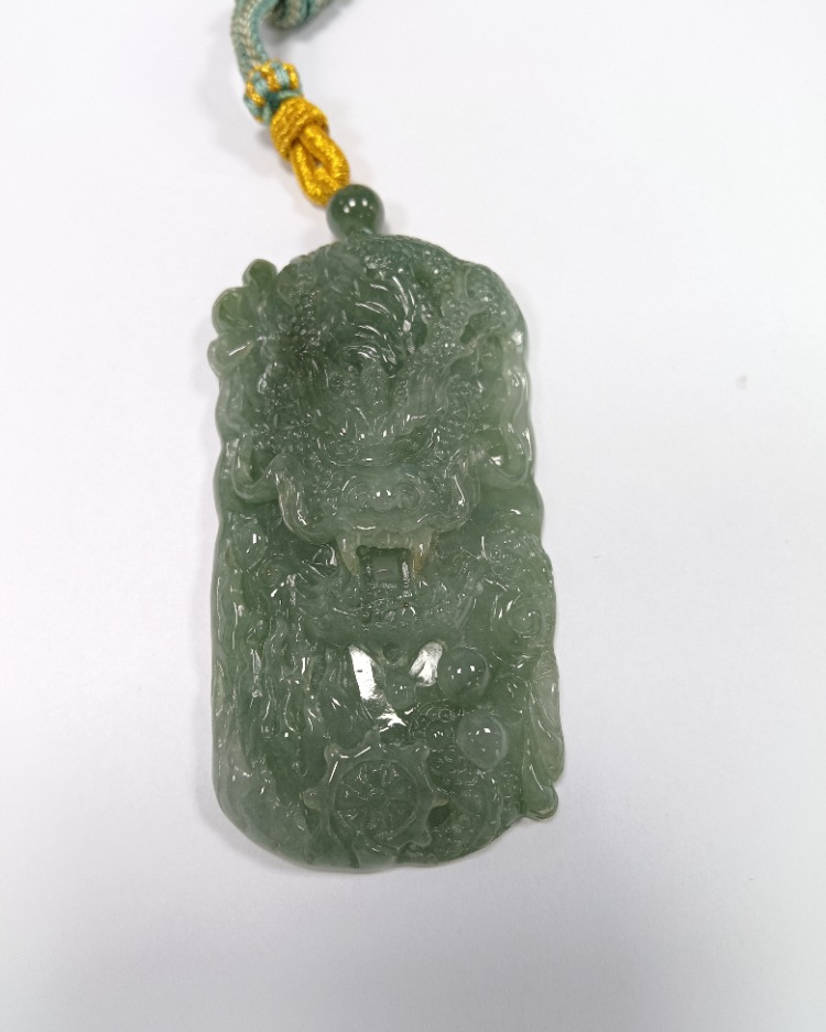 龙行天下