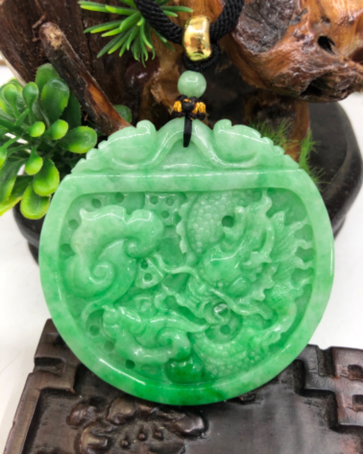 龙行天下