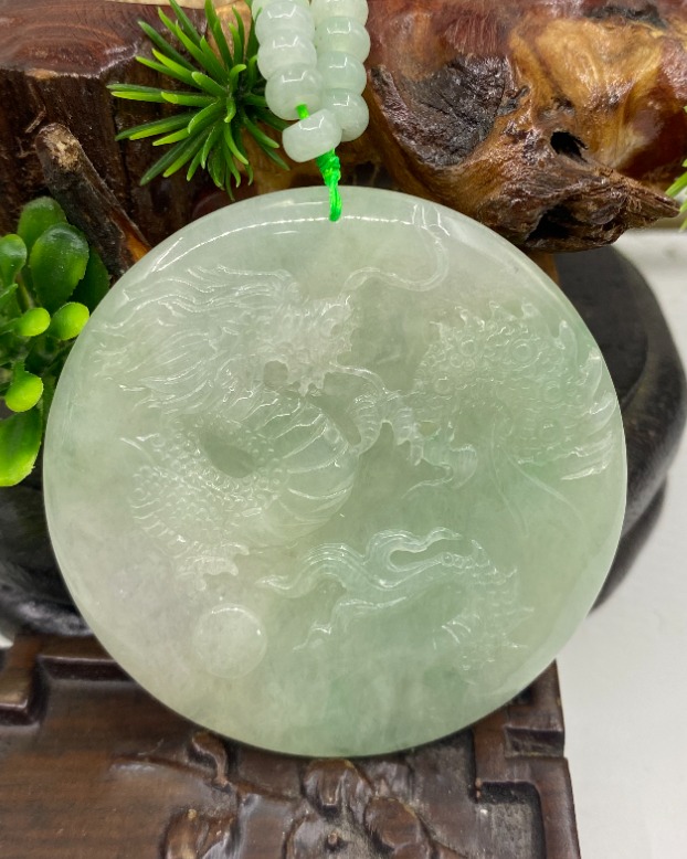 龙行天下