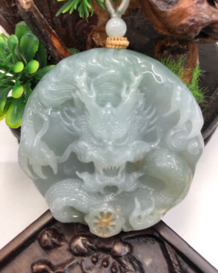 龙行天下