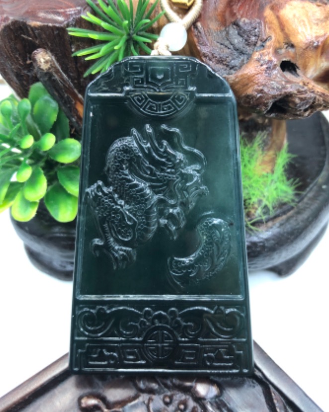 龙行天下
