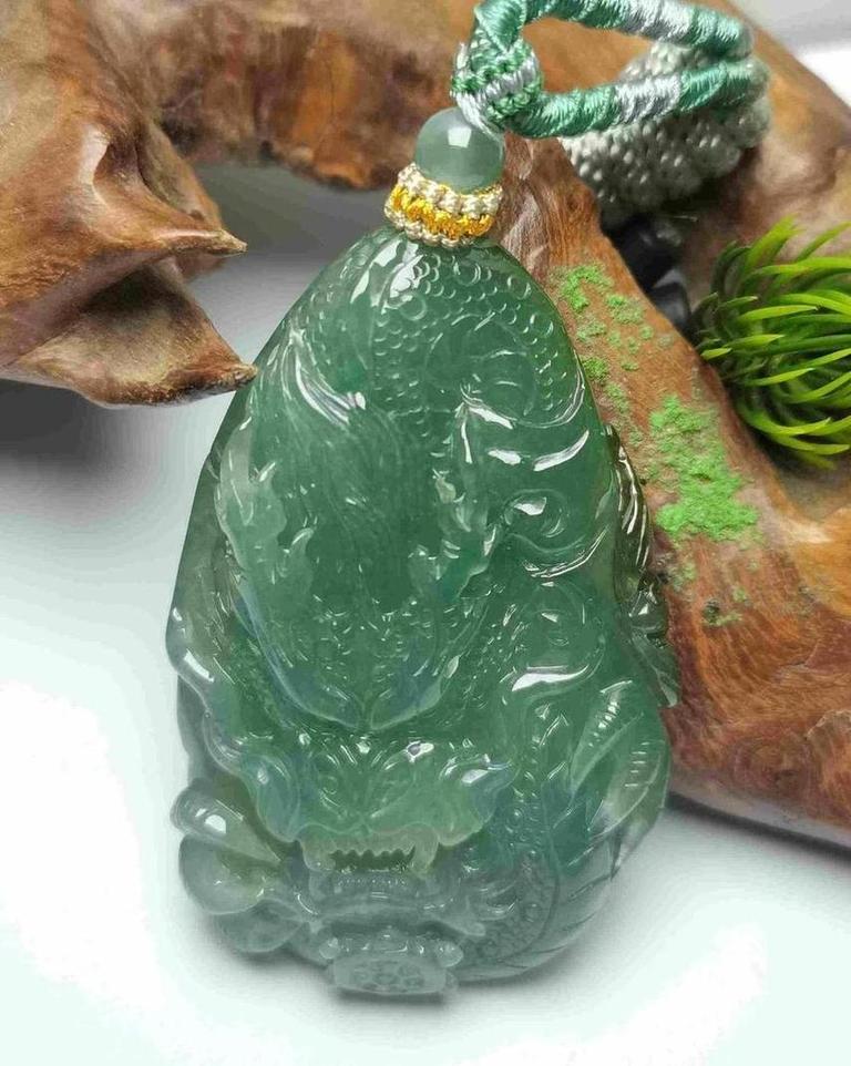 龙行天下