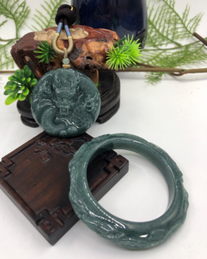 龙行天下