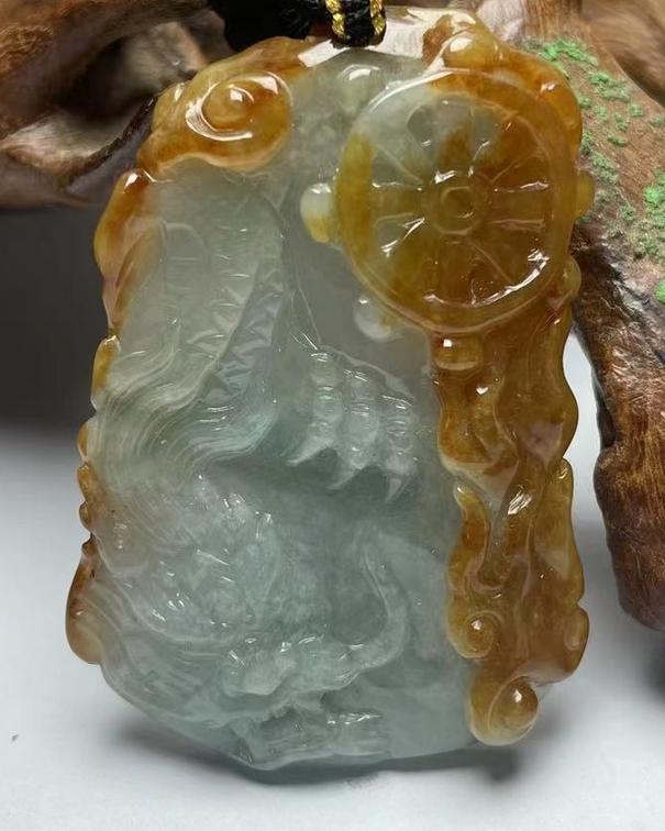 神龙护主