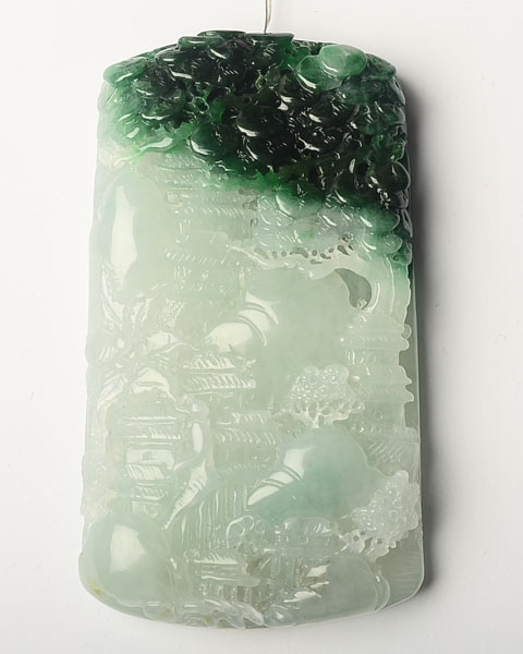 翠绿青山