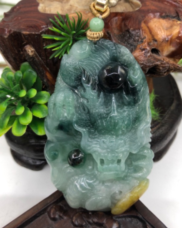 龙行天下