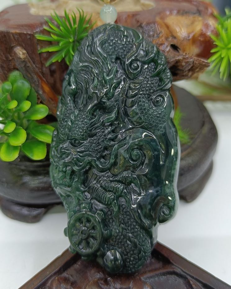 龙行天下
