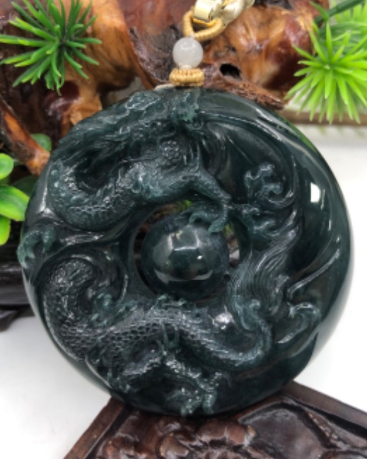 龙行天下