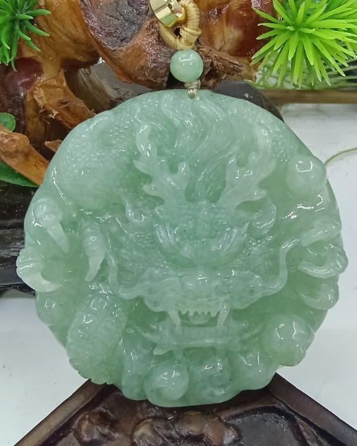 龙行天下