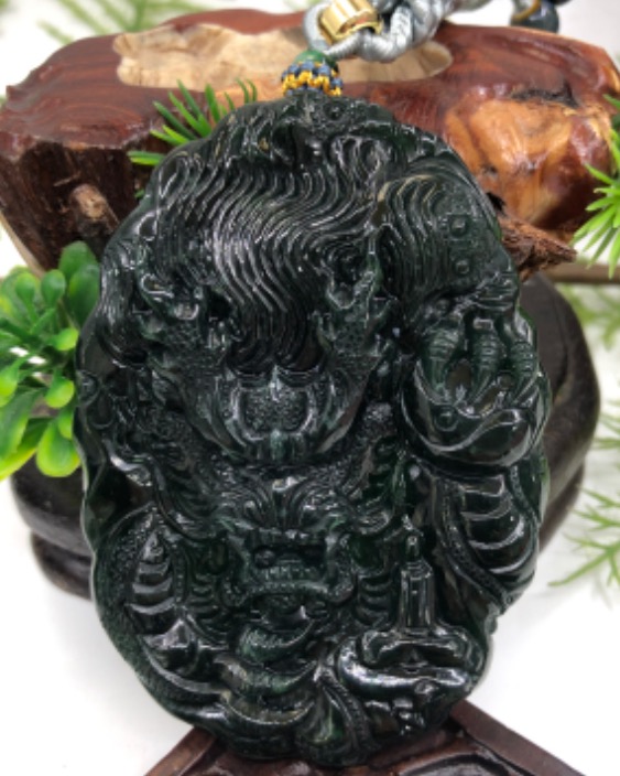 龙行天下