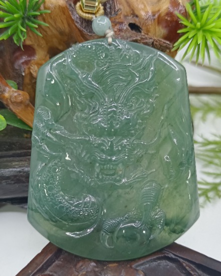 龙行天下