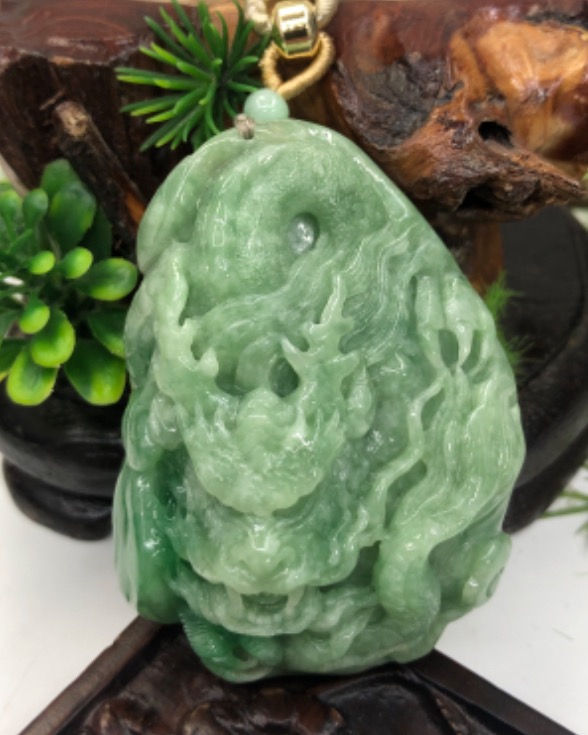 龙行天下