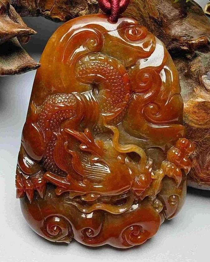 龙行天下