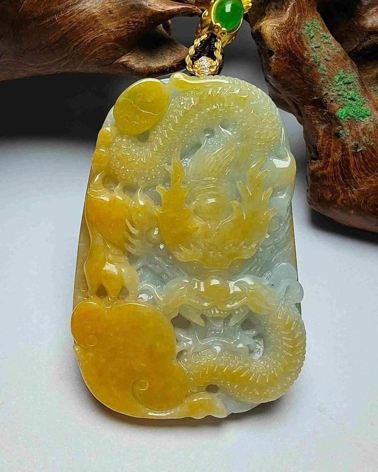 龙行天下
