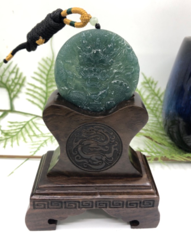 龙行天下