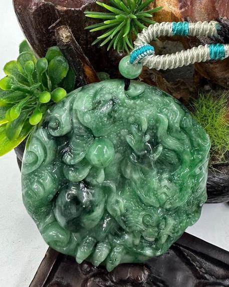 龙行天下