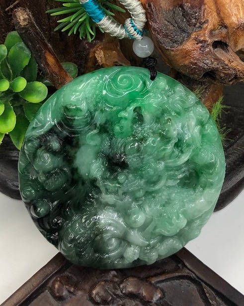 龙行天下
