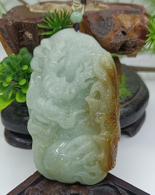 龙行天下