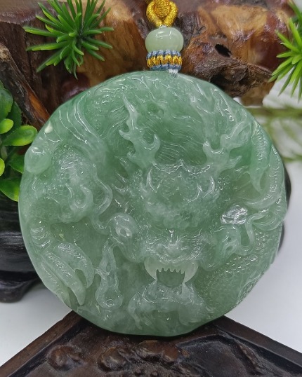 龙行天下