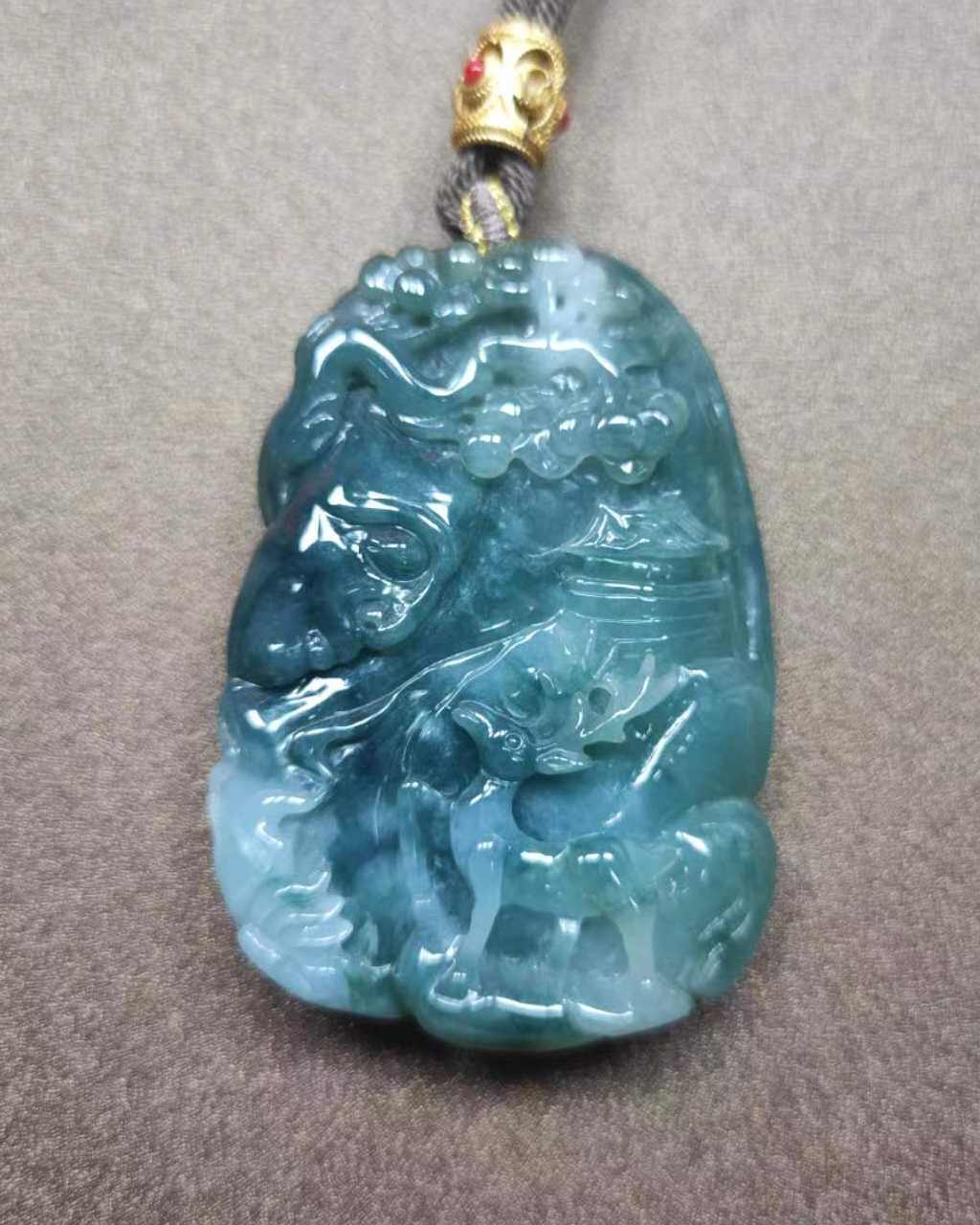 梅鹿同春